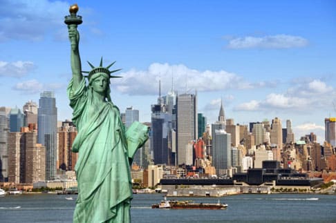 Garantimos praticidade e conforto em todas as suas jornadas, sejam elas viagens curtas a destinos próximos como Washington, Filadélfia e Boston, ou aventuras mais extensas. Nossos veículos licenciados proporcionam uma jornada tranquila e privada, assegurando que você chegue ao seu destino com total comodidade.